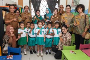 Ketua TP PKK Ny Liswati Pantau Langsung 5 PAUD SAB