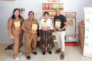 Ny Liswati Kunjungi Sejumlah UMKM, Berharap Terus Kreatif dan Inovatif