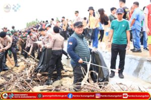 Wali Kota Gunungsitoli Hadiri Kurve Bersama Gubernur Sumut di Pantai Sorake