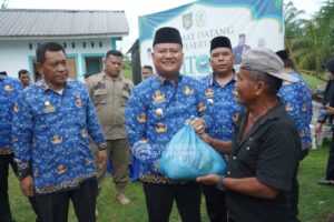 Pemkab Asahan Salurkan 500 Paket Sembako untuk Warga Terdampak Banjir di Sei Dua Hulu