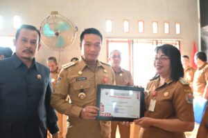 Bupati Humbang Hasundutan Hadiri Musrenbang Kecamatan Tarabintang