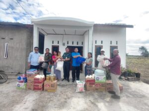 Pemkab Humbahas Salurkan Bantuan Permakanan kepada Korban Puting Beliung di Desa Nagasaribu II